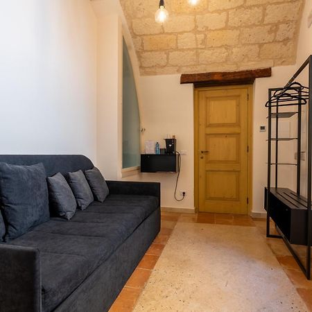 B&B Palazzo Vittoria Бишелье Экстерьер фото