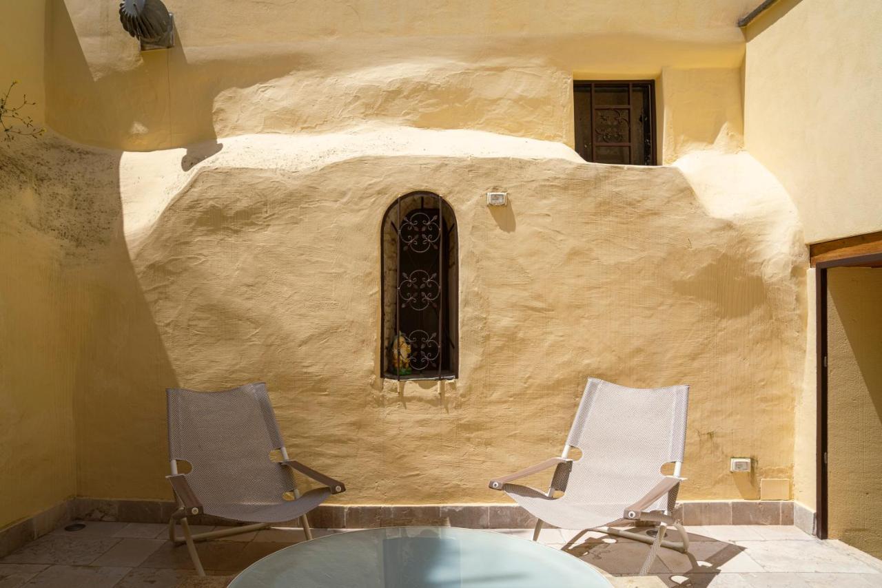 B&B Palazzo Vittoria Бишелье Экстерьер фото
