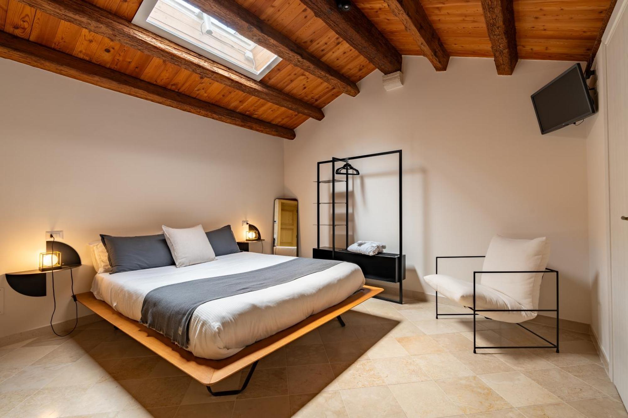B&B Palazzo Vittoria Бишелье Экстерьер фото