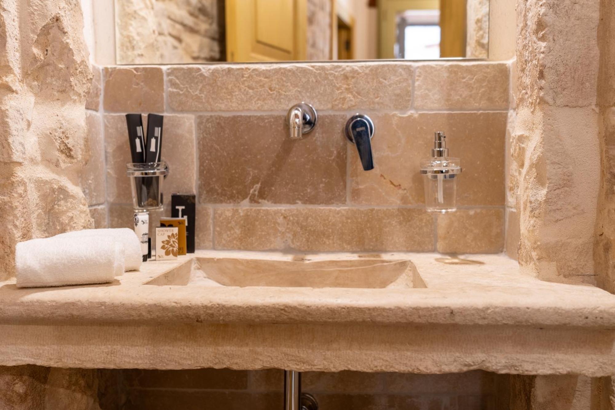 B&B Palazzo Vittoria Бишелье Экстерьер фото